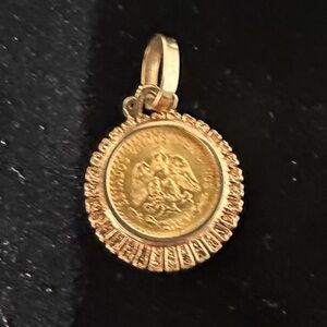Elegant Gold Coin Pendant 1945 Dos Pesos coin
